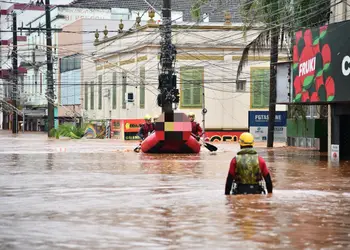 Florianópolis está arrecadando mantimentos para população do Rio Grande do Sul atingida pelas chuvas